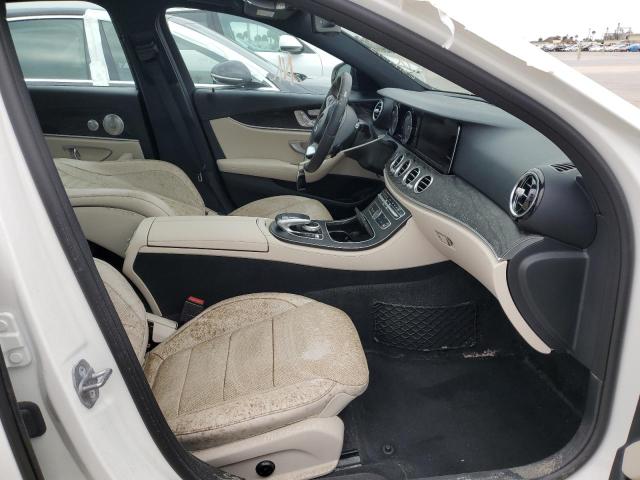 Photo 5 from auction – 2018 MERCEDES-BENZ E 300 with VIN WDDZF4JB3JA370101