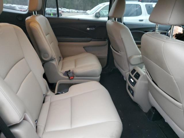 Photo 11 from auction – 2020 HONDA PILOT TOUR with VIN 5FNYF5H61LB021999