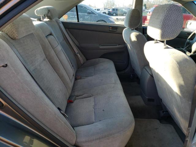 Photo 10 from auction – 2002 TOYOTA CAMRY LE with VIN JTDBE32K820114647