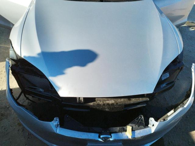Photo 11 from auction – 2016 TESLA MODEL S with VIN 5YJSA1E25GF174261