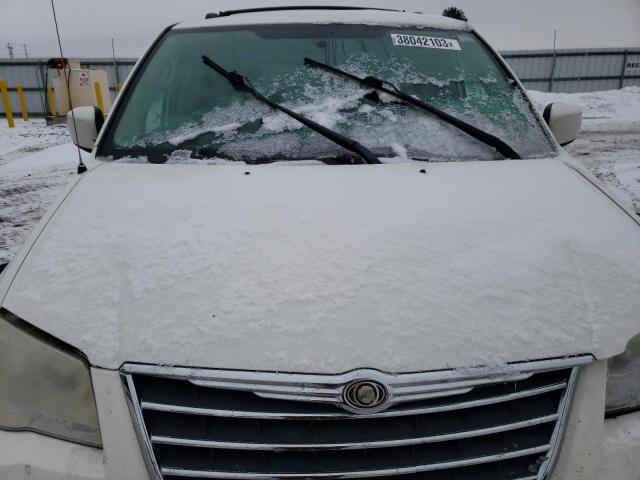 Photo 12 from auction – 2010 CHRYSLER TOWN & COU with VIN 2A4RR5D14AR432332