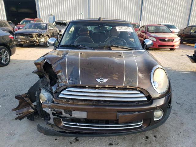 Photo 5 from auction – 2009 MINI COOPER with VIN WMWMR33559TJ93822