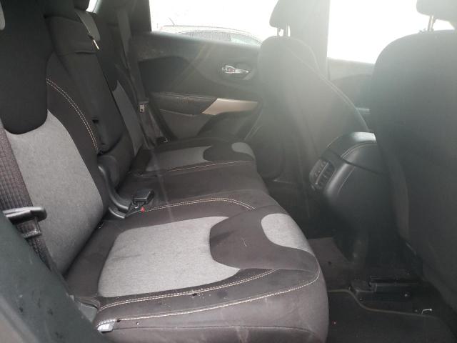 Photo 10 from auction – 2018 JEEP CHEROKEE L with VIN 1C4PJLCB2JD537165