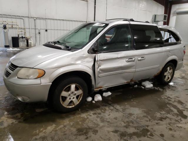 DODGE GRAND CARA 2005 with VIN 2D4GP44L15R473203 - Photo from auction