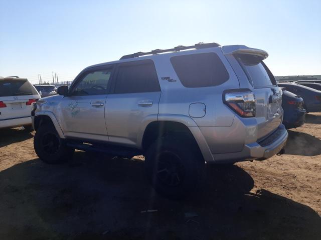 Photo 2 from auction – 2019 TOYOTA 4RUNNER SR with VIN JTEBU5JR6K5669527