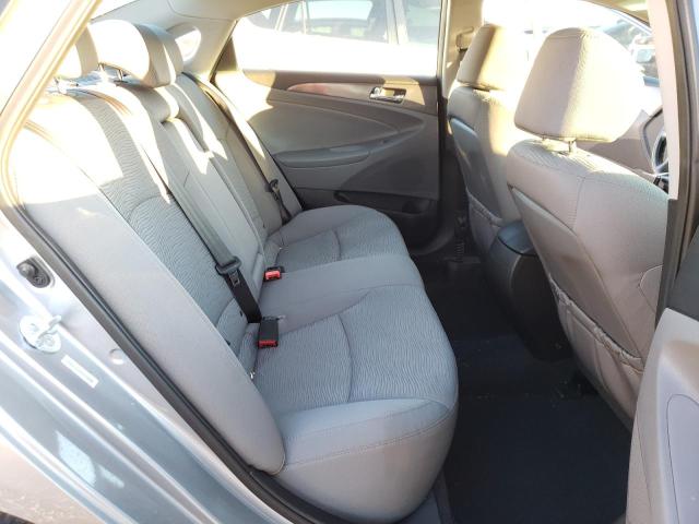 Photo 10 from auction – 2014 HYUNDAI SONATA HYB with VIN KMHEC4A44EA113422