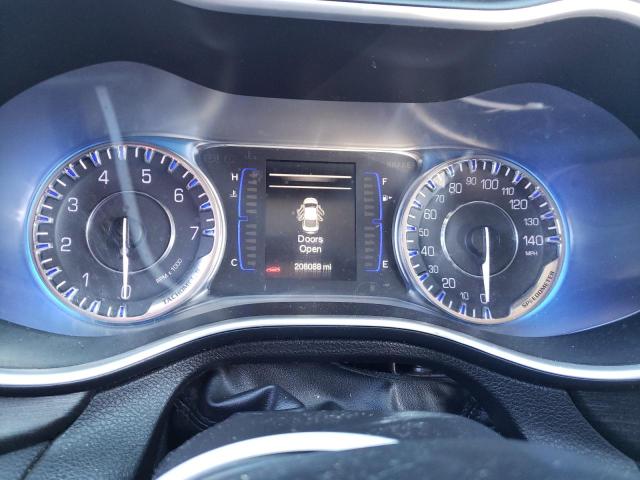 Photo 9 from auction – 2015 CHRYSLER 200 LIMITE with VIN 1C3CCCAB4FN687991