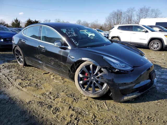 Photo 4 from auction – 2018 TESLA MODEL 3 with VIN 5YJ3E1EA0JF017518