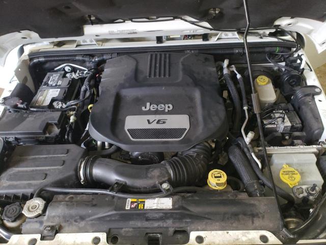 Photo 11 from auction – 2016 JEEP WRANGLER U with VIN 1C4BJWEG2GL130269
