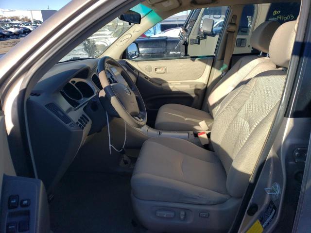 Photo 7 from auction – 2004 TOYOTA HIGHLANDER with VIN JTEEP21A640001837