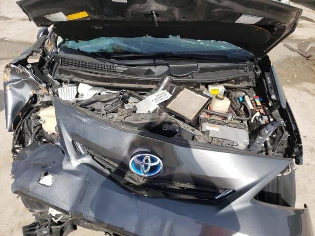 Photo 11 from auction – 2012 TOYOTA PRIUS V with VIN JTDZN3EU8C3179624