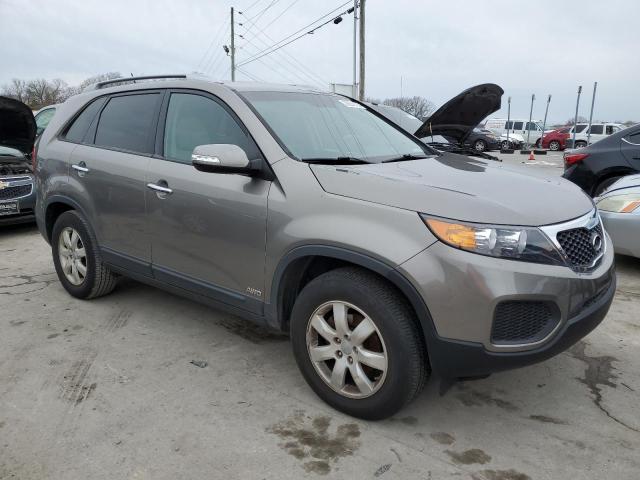 Photo 4 from auction – 2013 KIA SORENTO LX with VIN 5XYKTDA29DG338357