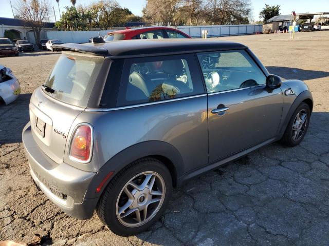 Photo 3 from auction – 2007 MINI COOPER S with VIN WMWMF73567TL90642