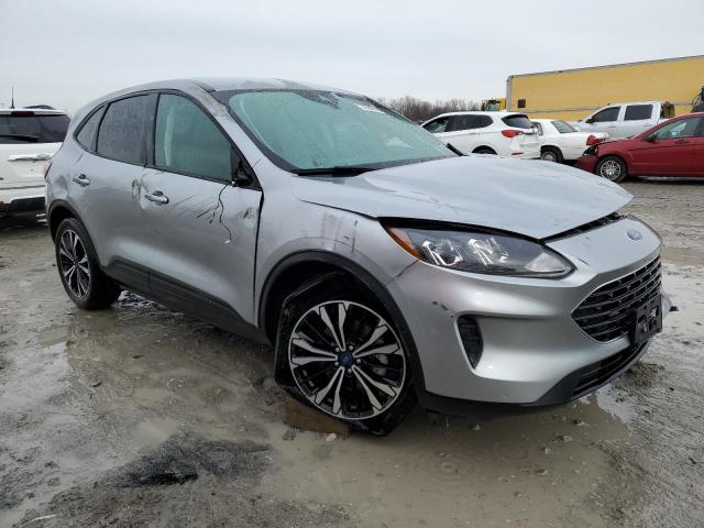 Photo 4 from auction – 2021 FORD ESCAPE SE with VIN 1FMCU0G64MUB07882