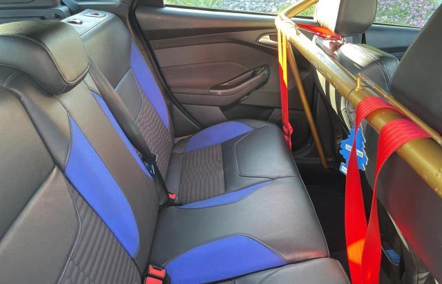 Photo 6 from auction – 2016 FORD FOCUS ST with VIN 1FADP3L94GL209250