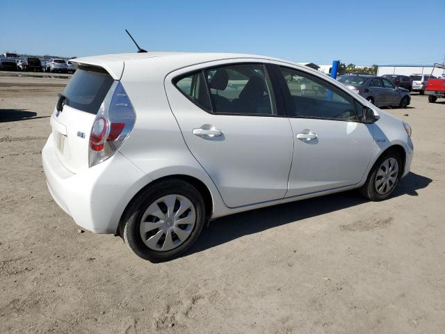 Photo 3 from auction – 2014 TOYOTA PRIUS C with VIN JTDKDTB35E1069175