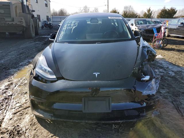 Photo 5 from auction – 2018 TESLA MODEL 3 with VIN 5YJ3E1EA0JF017518