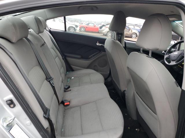 Photo 10 from auction – 2015 KIA FORTE LX with VIN KNAFX4A67F5352890