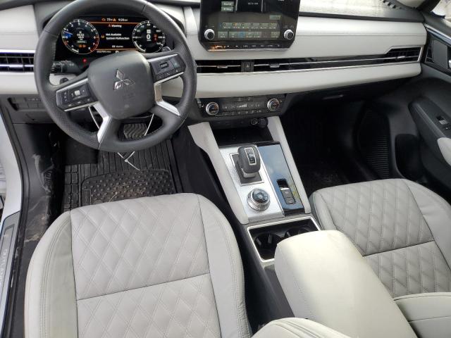 Photo 8 from auction – 2022 MITSUBISHI OUTLANDER with VIN JA4J3VA86NZ010414