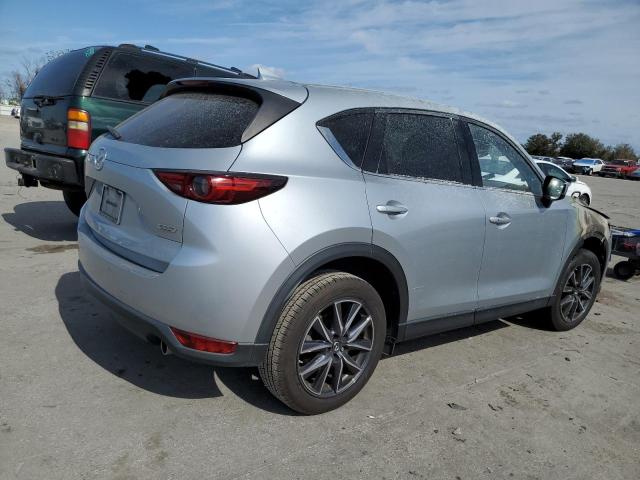 Photo 3 from auction – 2017 MAZDA CX-5 GRAND with VIN JM3KFADL9H0177361