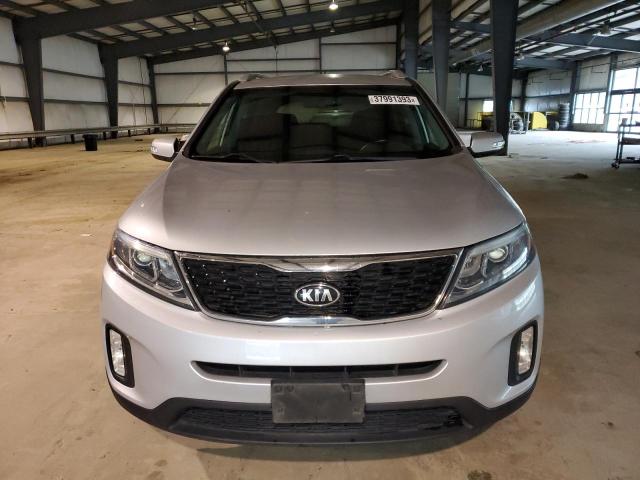 Photo 5 from auction – 2015 KIA SORENTO LX with VIN 5XYKTCA64FG571756