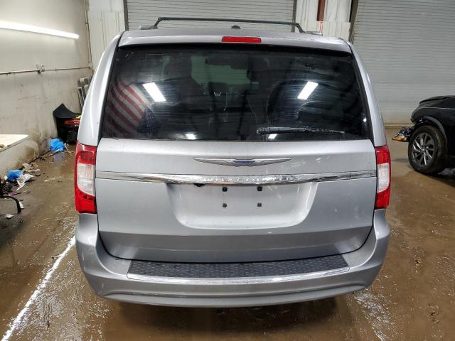 Photo 6 from auction – 2013 CHRYSLER TOWN & COU with VIN 2C4RC1BG1DR802650