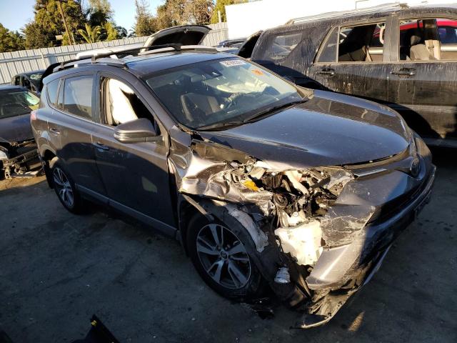 Photo 4 from auction – 2017 TOYOTA RAV4 XLE with VIN JTMWFREV0HJ144574