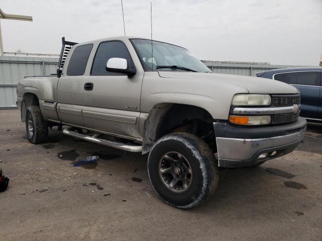 Photo 4 from auction – 2000 CHEVROLET SILVERADO with VIN 1GCEK19T7YZ330700