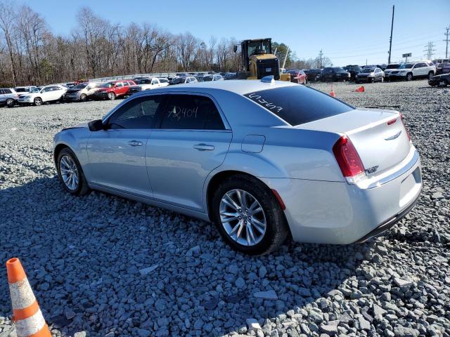 Photo 2 from auction – 2019 CHRYSLER 300 TOURIN with VIN 2C3CCAAG3KH755457