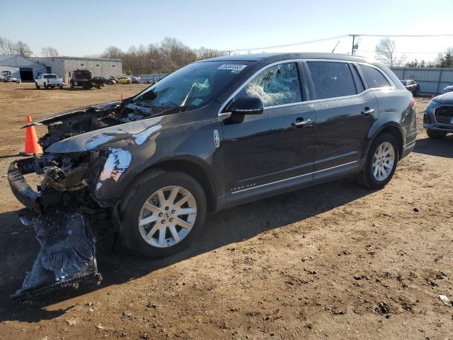 LINCOLN MKT 2017 with VIN 2LMHJ5NK2HBL00284 - Photo from auction