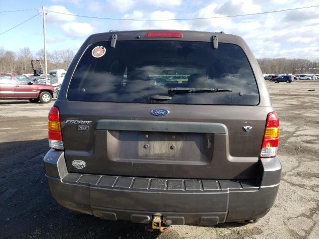Photo 6 from auction – 2006 FORD ESCAPE XLT with VIN 1FMCU93126KC27550