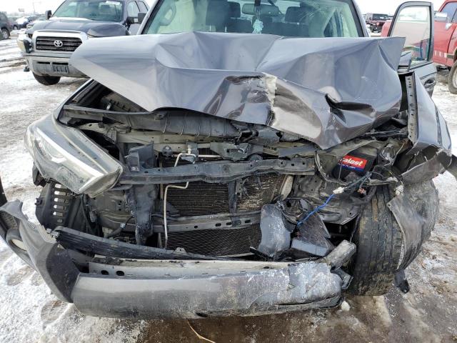 Photo 12 from auction – 2015 TOYOTA 4RUNNER SR with VIN JTEBU5JR9F5226908