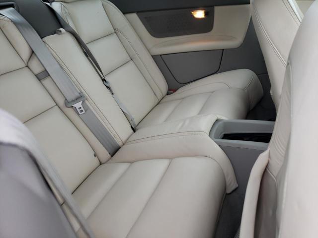 Photo 10 from auction – 2011 VOLVO C70 T5 with VIN YV1672MCXBJ107263