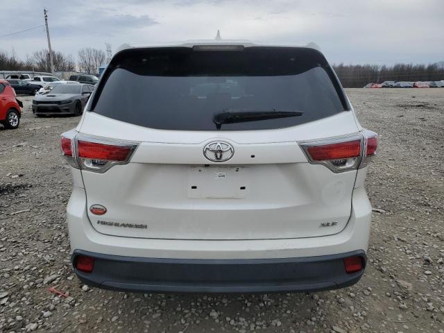 Photo 6 from auction – 2015 TOYOTA HIGHLANDER with VIN 5TDKKRFH3FS072482