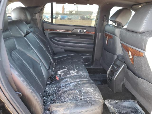 Photo 11 from auction – 2017 LINCOLN MKT with VIN 2LMHJ5NK2HBL00284