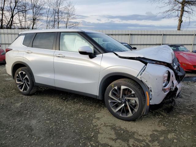 Photo 4 from auction – 2022 MITSUBISHI OUTLANDER with VIN JA4J4TA82NZ041838