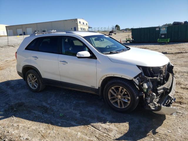 Photo 4 from auction – 2015 KIA SORENTO LX with VIN 5XYKTCA66FG651253