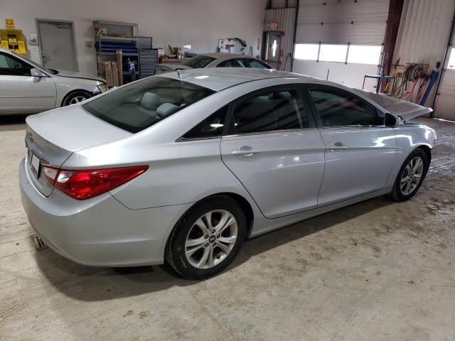 Photo 3 from auction – 2011 HYUNDAI SONATA GLS with VIN 5NPEB4AC5BH068719