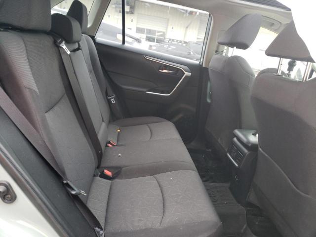Photo 11 from auction – 2019 TOYOTA RAV4 XLE with VIN JTMP1RFV1KD005965