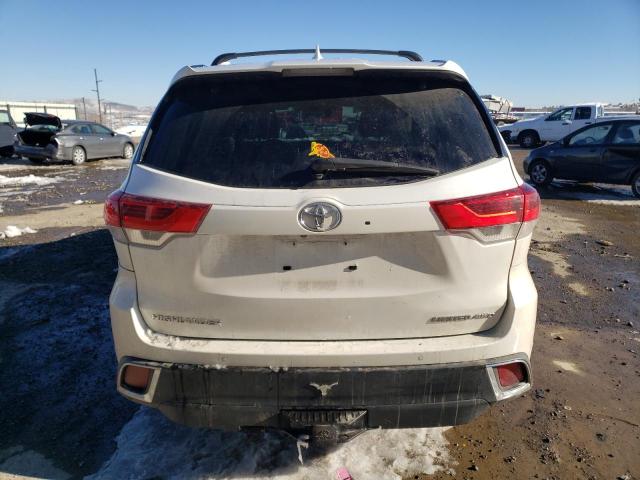 Photo 6 from auction – 2018 TOYOTA HIGHLANDER with VIN 5TDDZRFH1JS824659