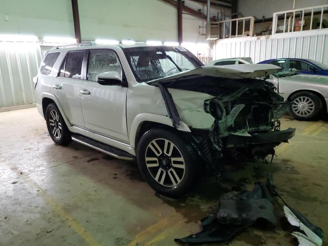 Photo 4 from auction – 2017 TOYOTA 4RUNNER SR with VIN JTEZU5JRXH5163772