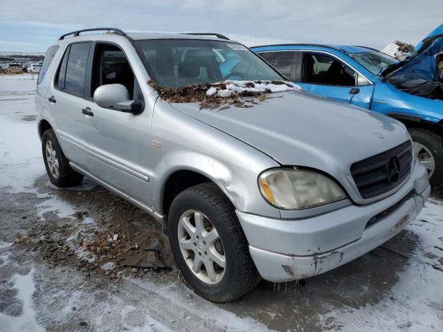 Photo 4 from auction – 2001 MERCEDES-BENZ C-CLASS with VIN 4JGAB72E8YA194763