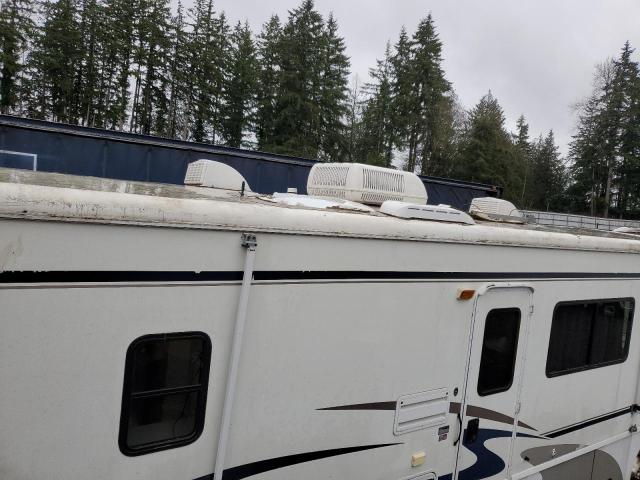 Photo 9 from auction – 2005 WINNEBAGO SIGHTSEER with VIN 1F6MF53S440A14096