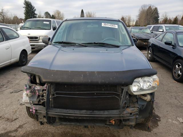 Photo 5 from auction – 2005 FORD ESCAPE XLT with VIN 1FMYU03195KD13776