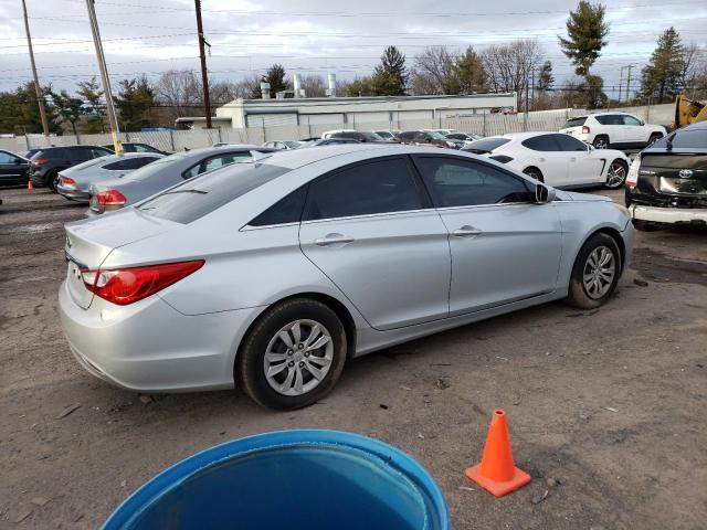 Photo 3 from auction – 2011 HYUNDAI SONATA GLS with VIN 5NPEB4AC7BH032000