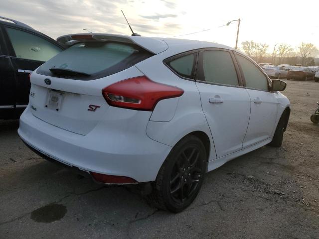 Photo 3 from auction – 2015 FORD FOCUS SE with VIN 1FADP3K28FL242013