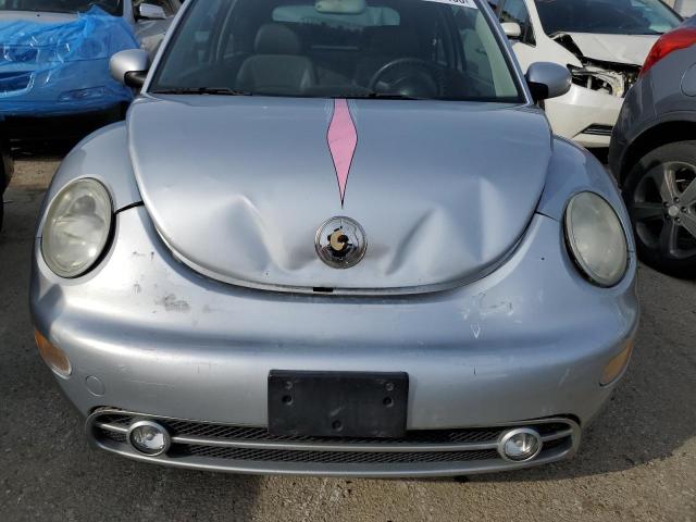 Photo 11 from auction – 2003 VOLKSWAGEN NEW BEETLE with VIN 3VWDD21C43M439470