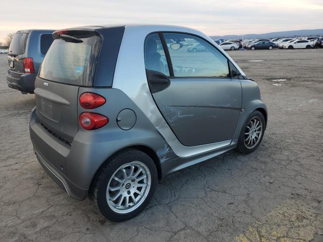 Photo 3 from auction – 2013 SMART FORTWO PUR with VIN WMEEJ3BA0DK665941