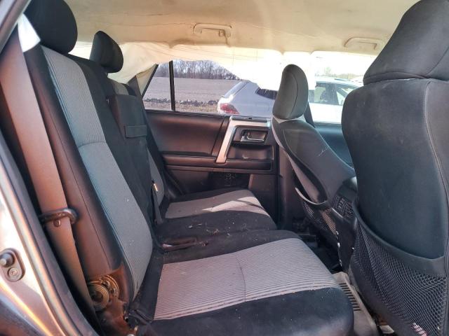 Photo 11 from auction – 2016 TOYOTA 4RUNNER SR with VIN JTEBU5JR0G5311427