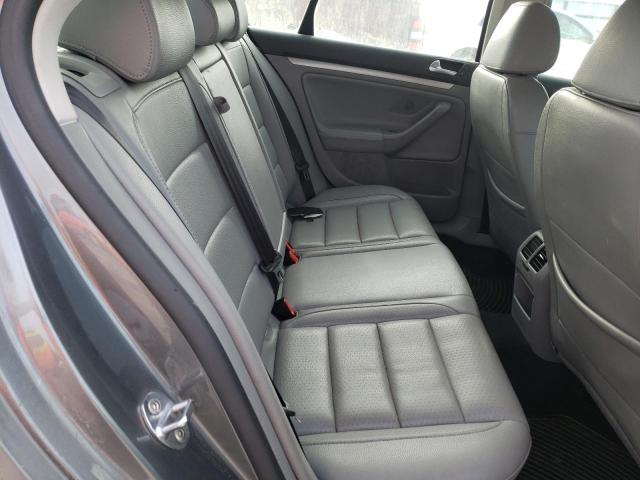Photo 10 from auction – 2007 VOLKSWAGEN JETTA WOLF with VIN 3VWEF71K27M115975